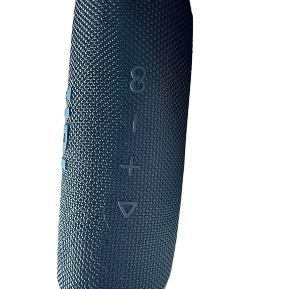 JBL Flip 6 - Picture 3 of 3